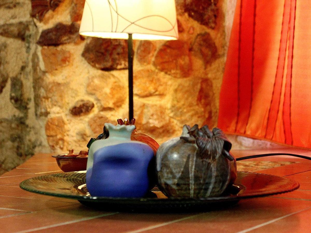 Sweet Stone Apartment In Imittos Atenas Exterior foto